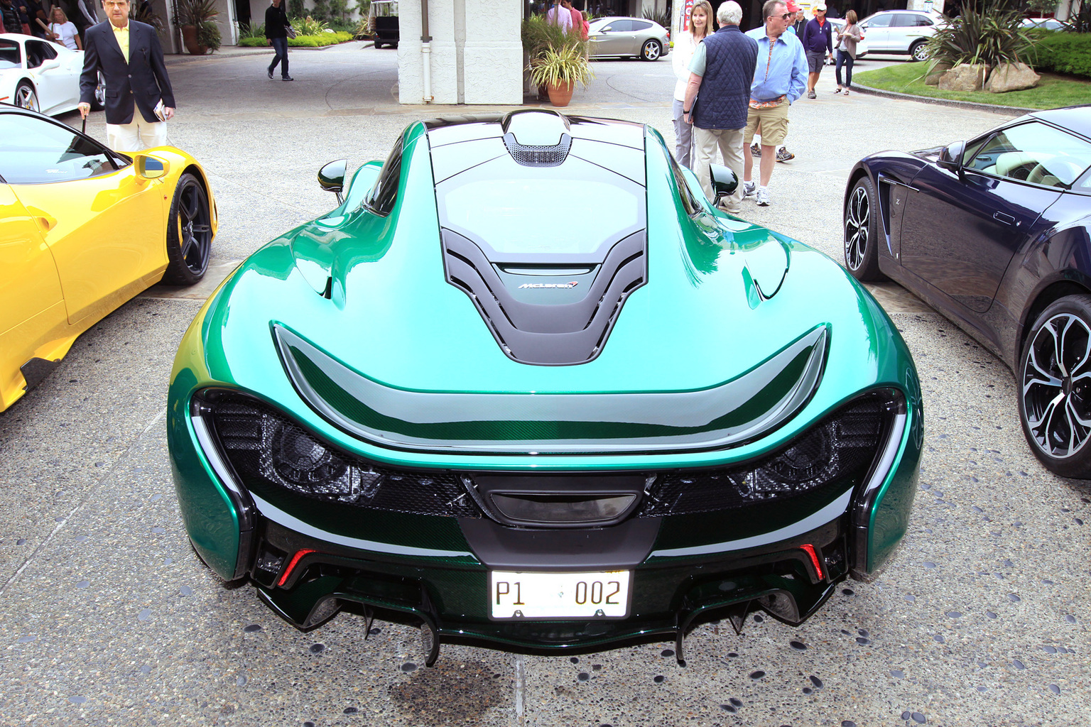 2013 McLaren P1 Gallery