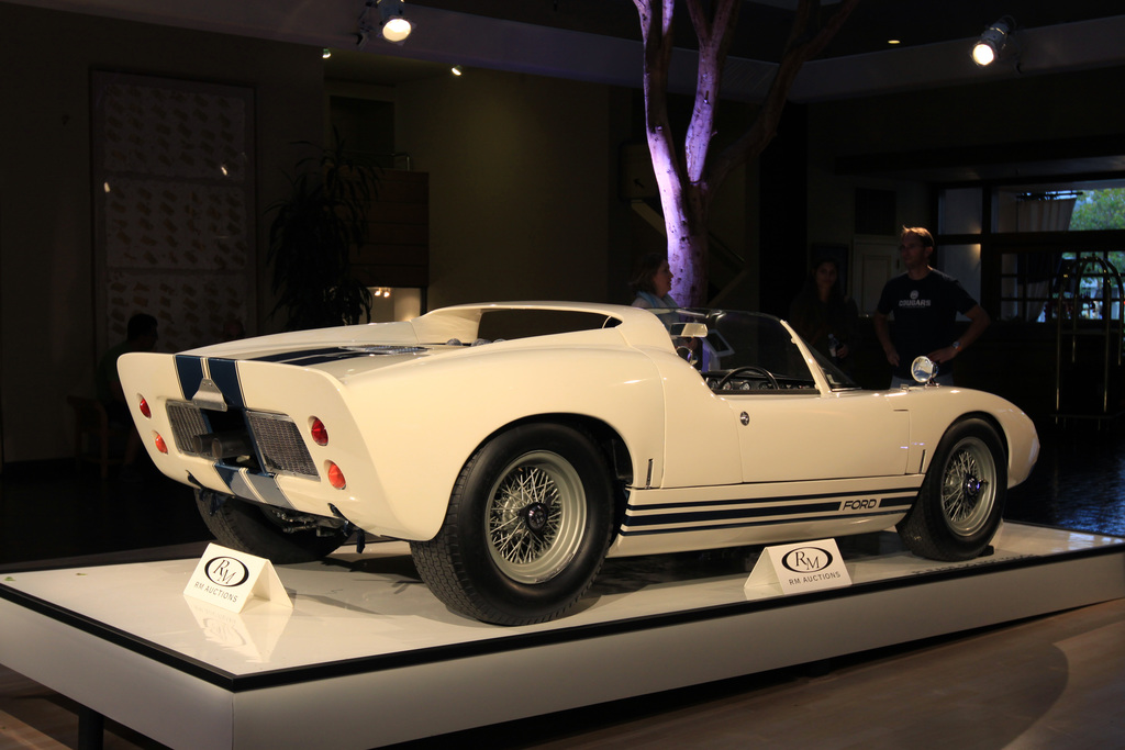 1964 Ford GT40 Prototype Gallery