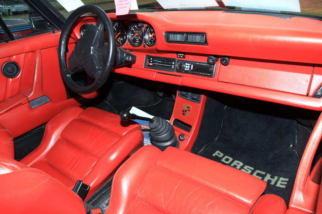 1987 Porsche 911 Turbo 3.3 Cabriolet Gallery