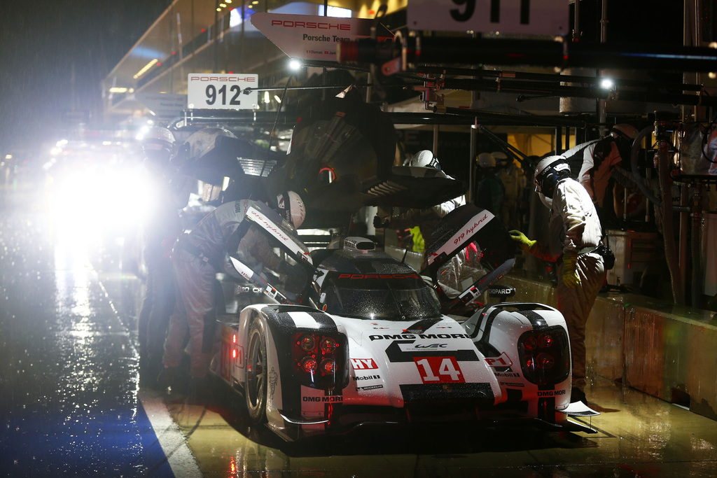 2014 Porsche 919 Hybrid Gallery