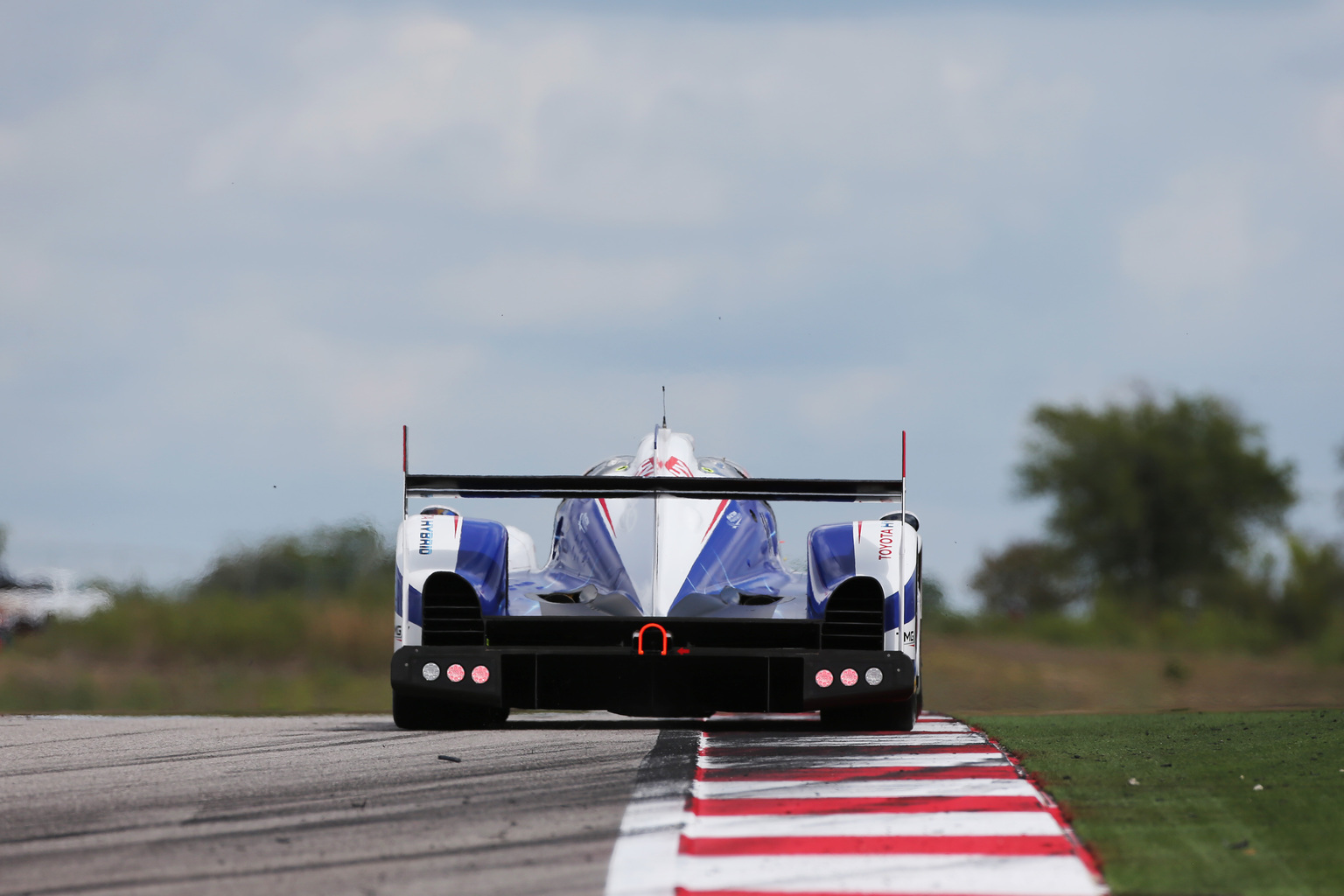 2014 Toyota TS040 Hybrid Gallery