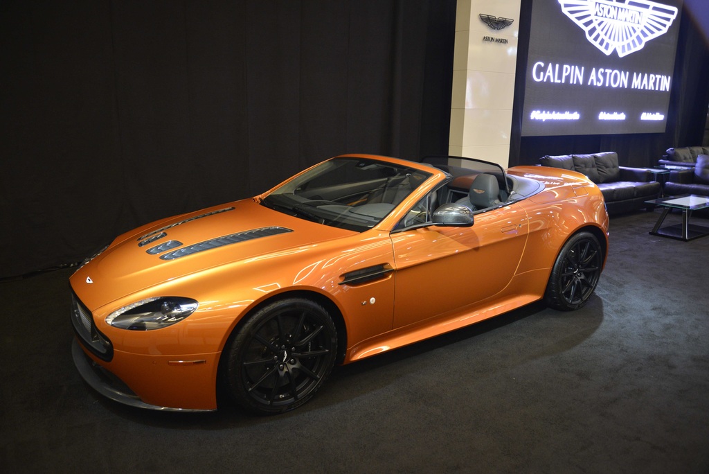 2014 Aston Martin V12 Vantage Roadster S