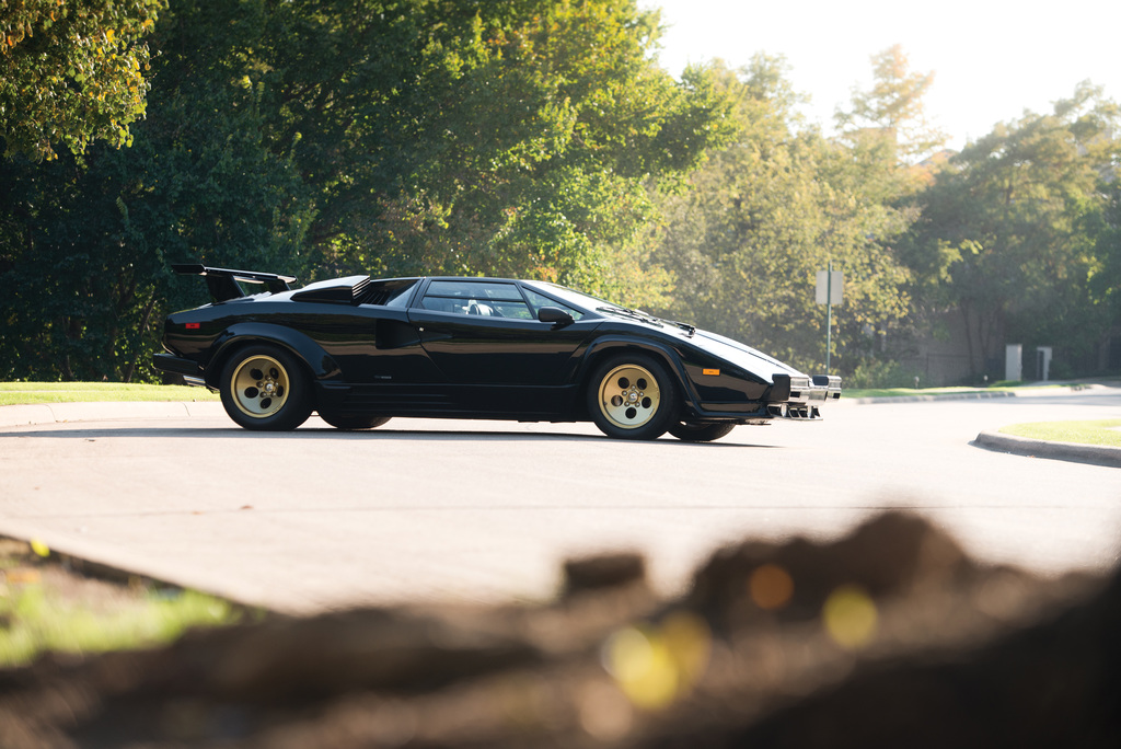 1985→1988 Lamborghini Countach LP5000 QV