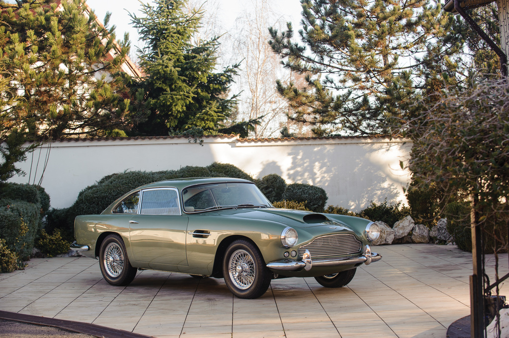 1960 Aston Martin DB4 Series II Gallery