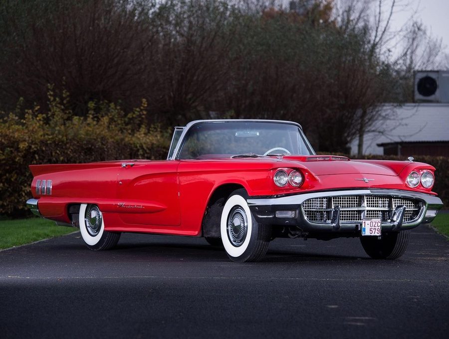 1958 Ford Thunderbird