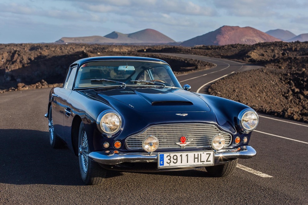 1960 Aston Martin DB4 Series II Gallery