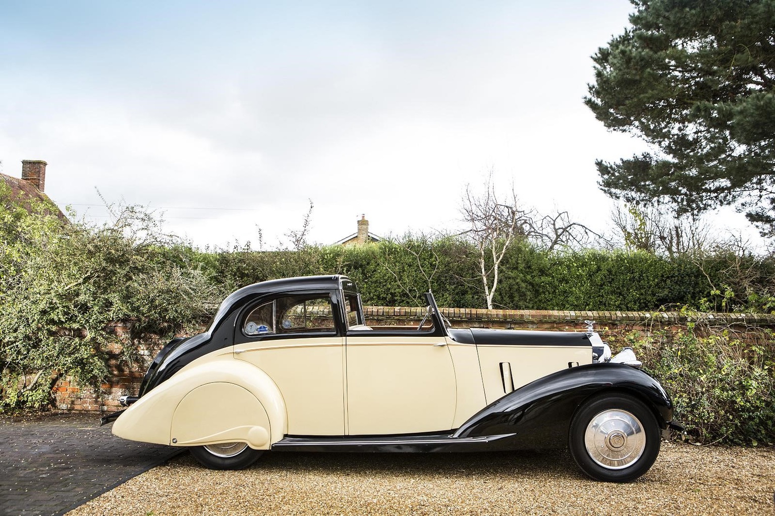 1937 Rolls-Royce 25/30