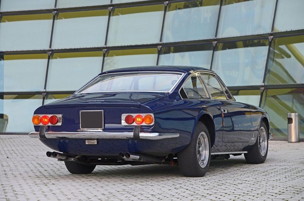 1967 Ferrari 365 GT 2+2