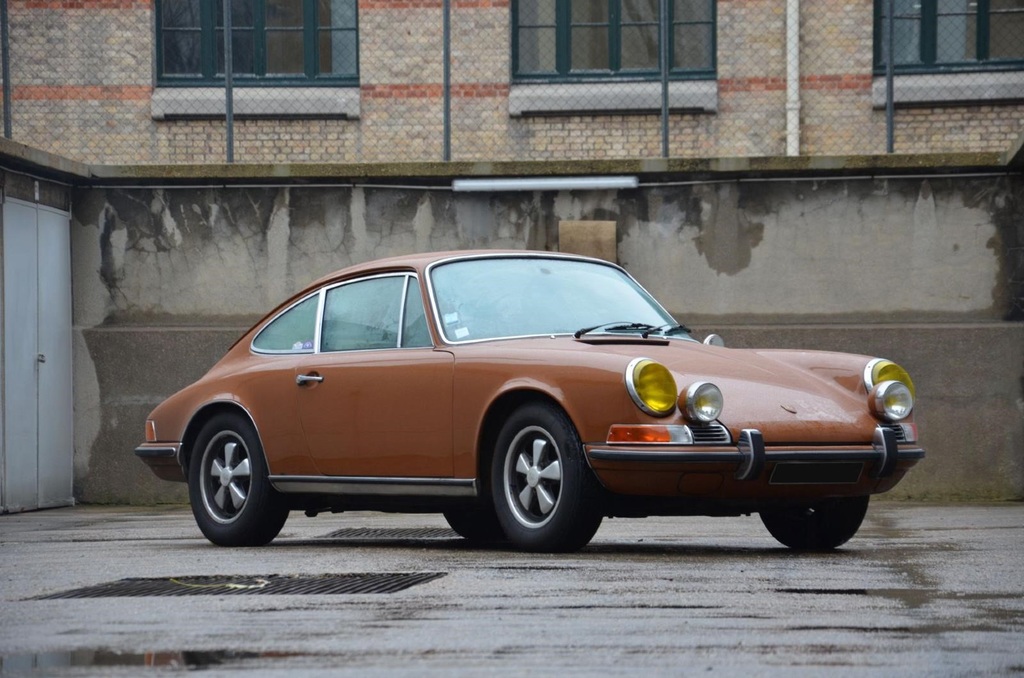 1970 Porsche 911 S 2.2 Coupé Gallery