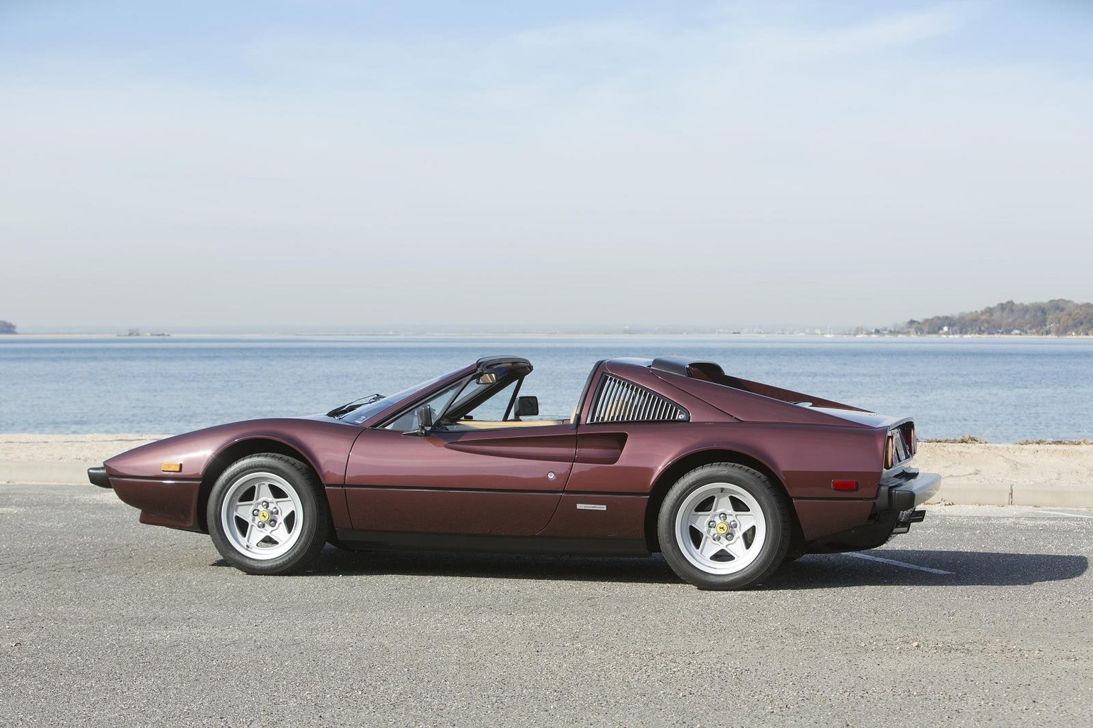 1975 Ferrari 308 GTB Vetroresina Gallery