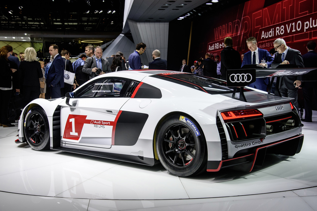 2016 Audi R8 LMS Gallery