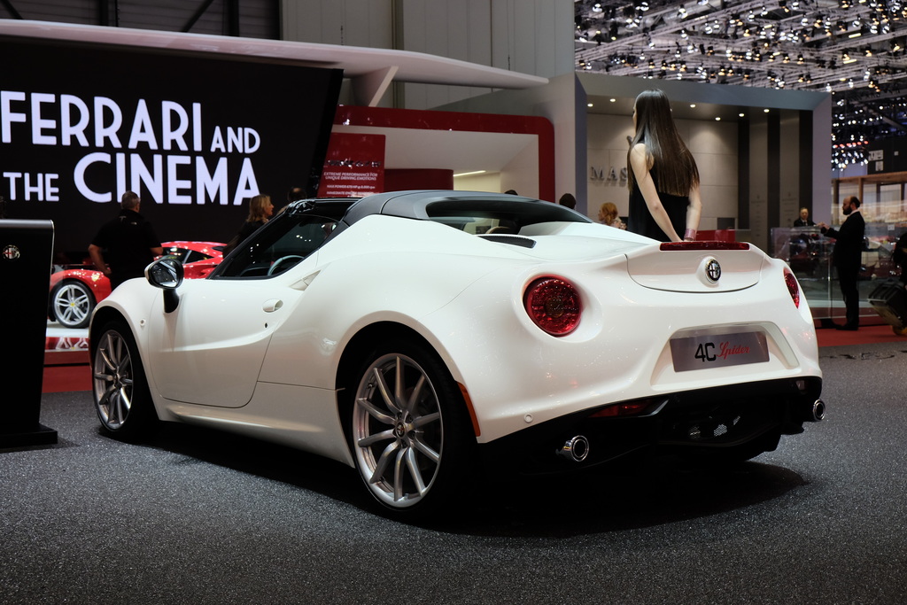 2015 Alfa Romeo 4C Spider Gallery