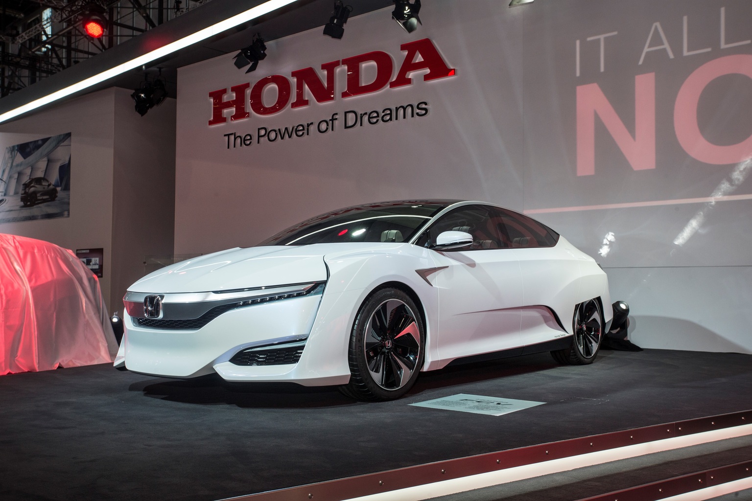 2015 Honda FCV Concept