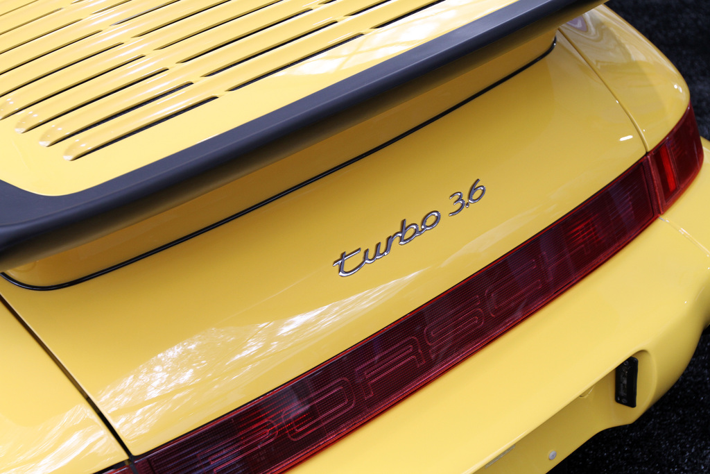 1993 Porsche 911 Turbo 3.6 Coupé Gallery