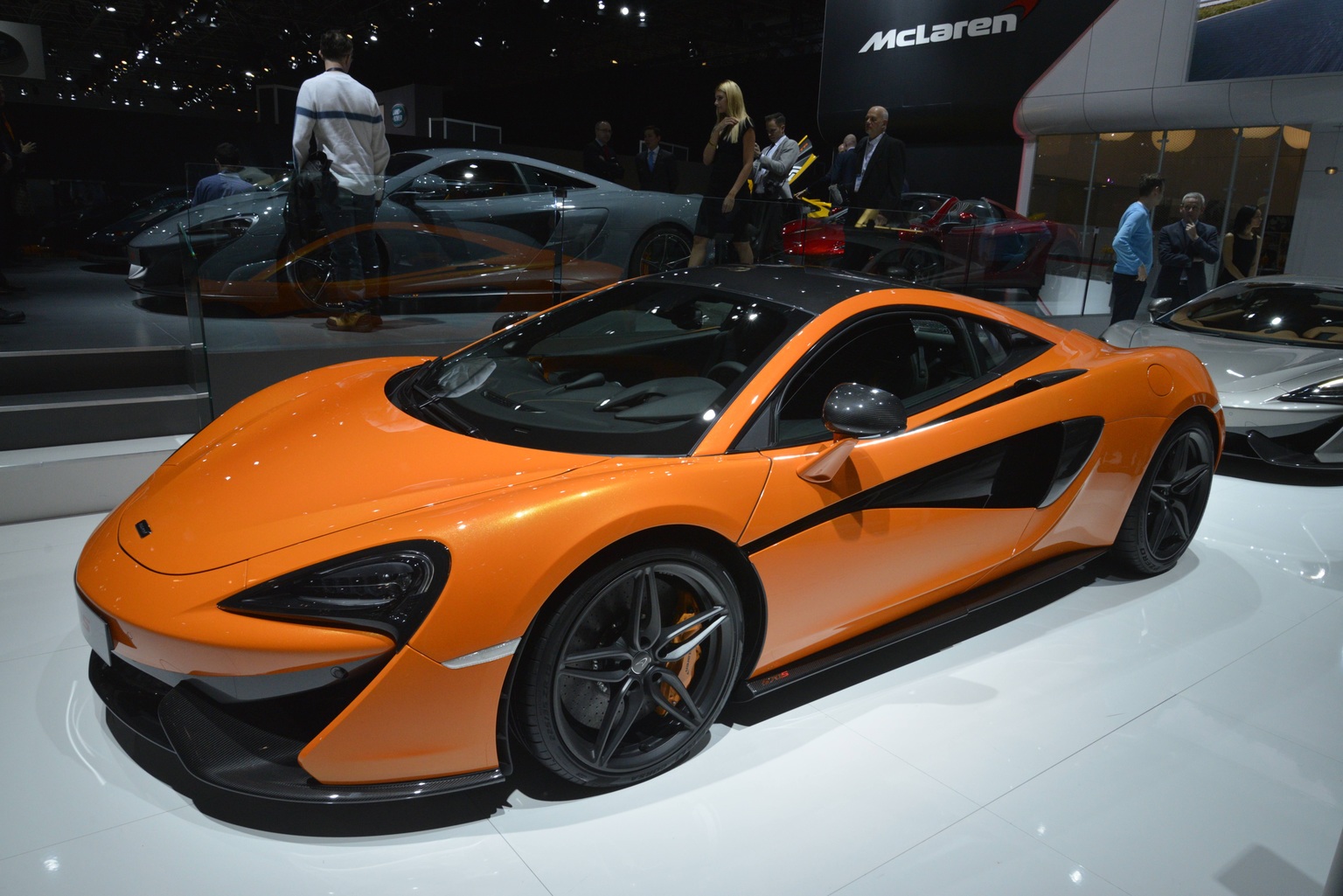 2015 McLaren 570S Coupé Gallery