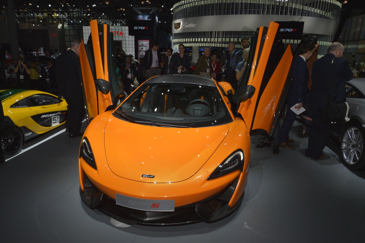 2015 McLaren 570S Coupé Gallery