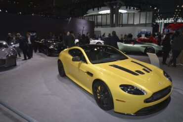 2013 Aston Martin V12 Vantage S Gallery