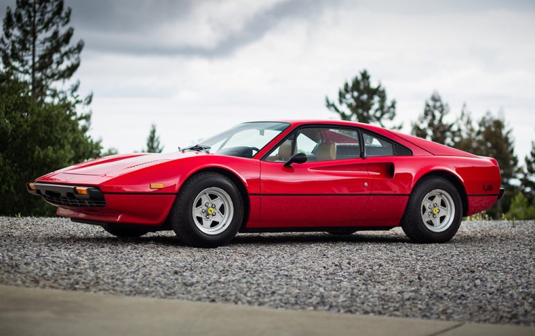 1975→1977 Ferrari 308 GTB Vetroresina