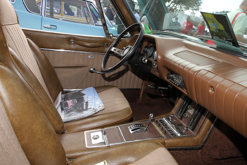 1977 Avanti II