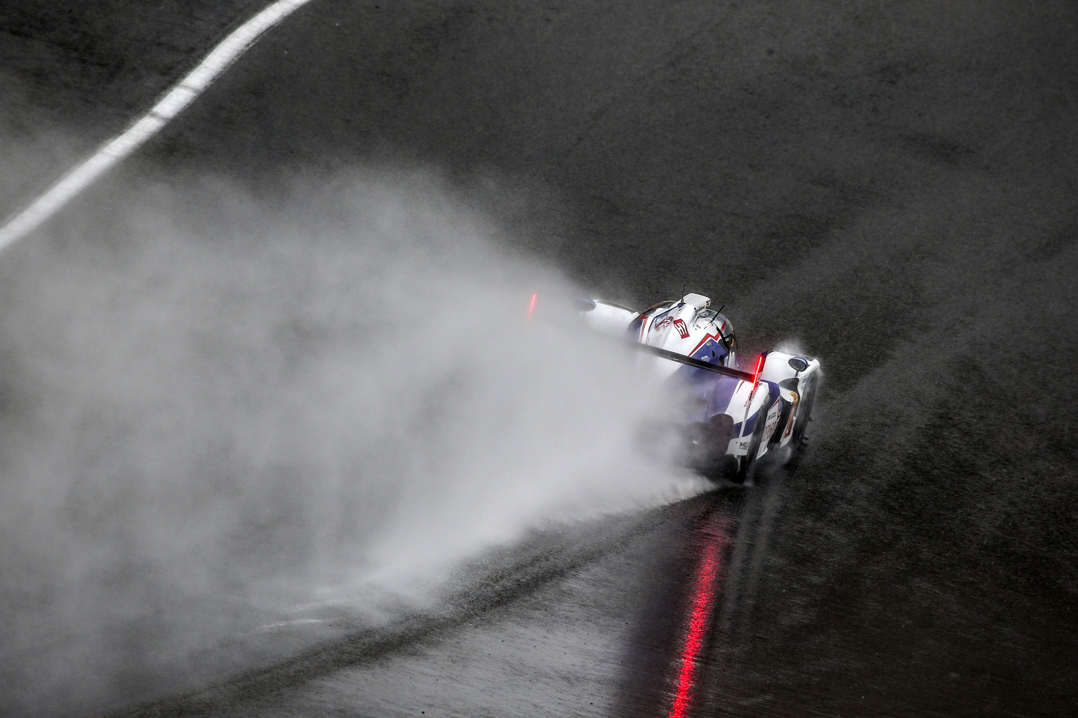 2014 Toyota TS040 Hybrid Gallery