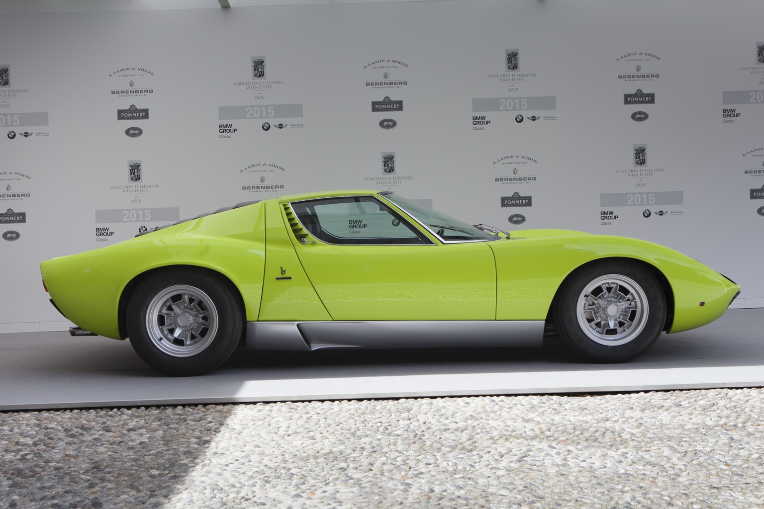 1971 Lamborghini Miura P400 SV Gallery