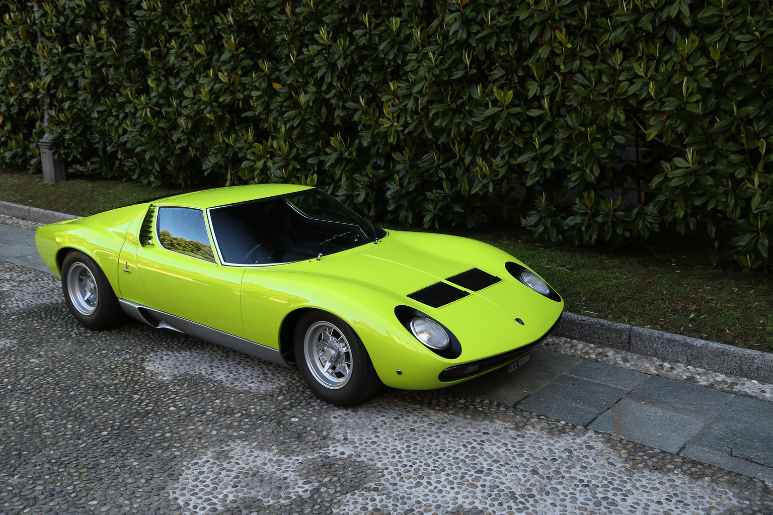 1971 Lamborghini Miura P400 SV Gallery