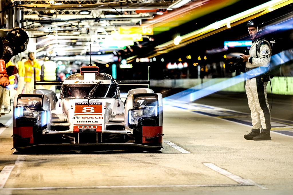 2015 Audi R18 e-tron quattro Gallery