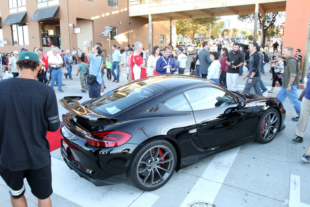 2015 Porsche Cayman GT4