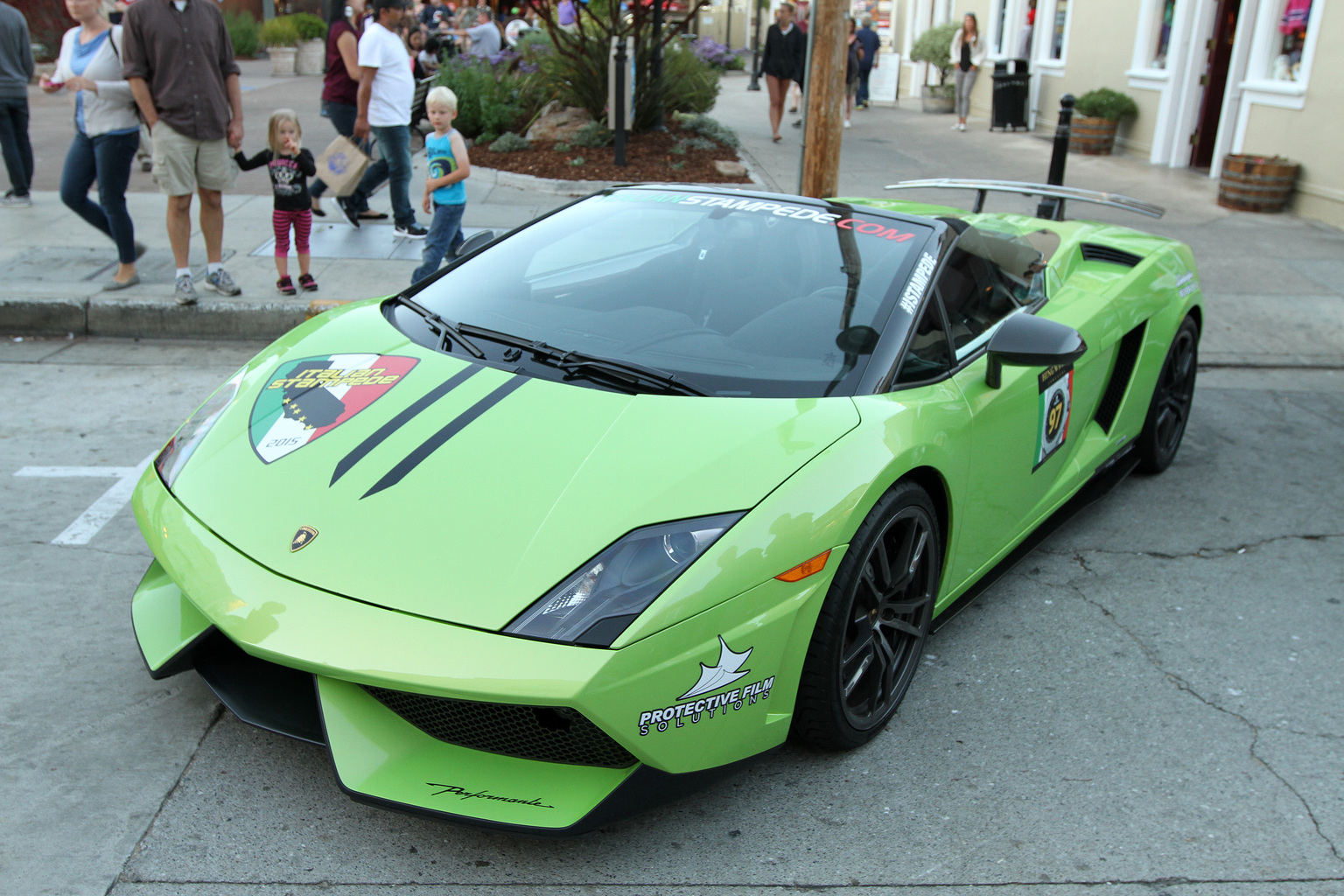 2010 Lamborghini Gallardo LP570-4 Spyder Performante Gallery