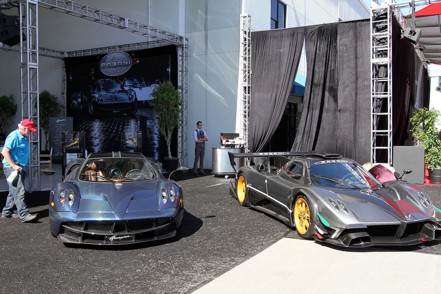 2011 Pagani Huayra Gallery