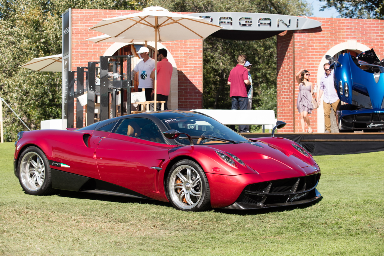 2011 Pagani Huayra Gallery