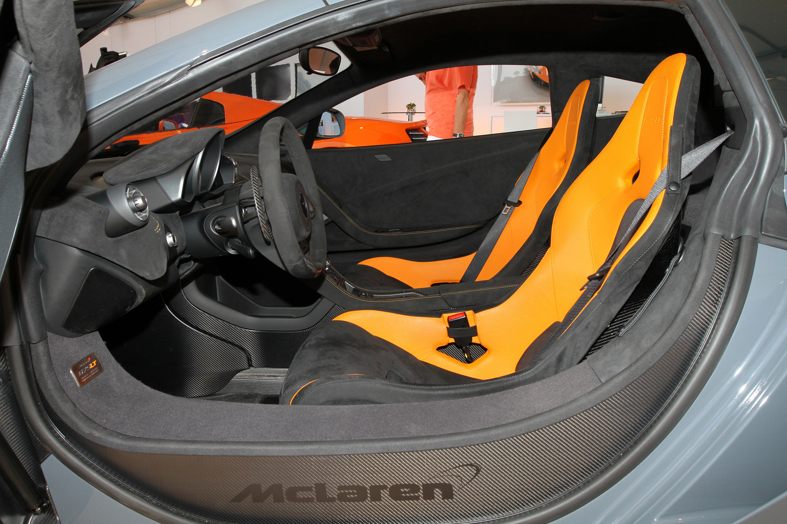 2015 McLaren 675LT Coupé Gallery