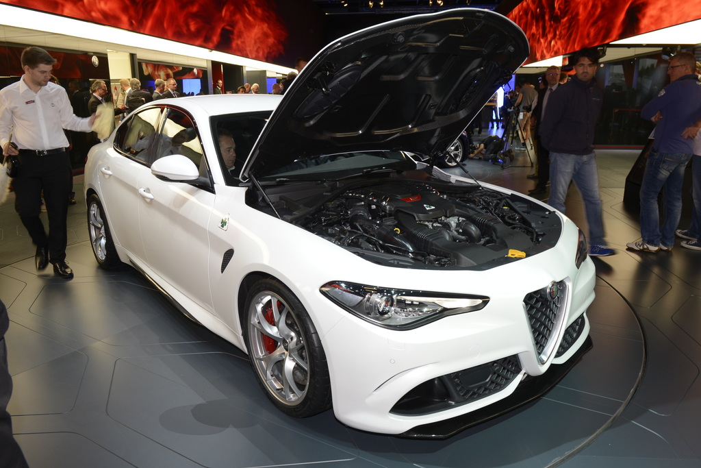 2016 Alfa Romeo Giulia Quadrifoglio