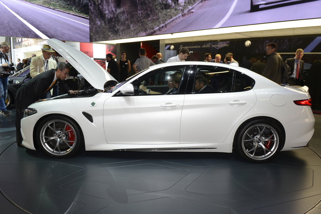 2016 Alfa Romeo Giulia Quadrifoglio