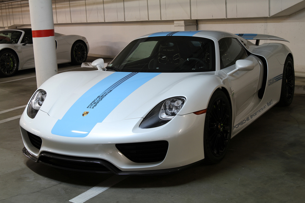 2013 Porsche 918 Spyder Gallery