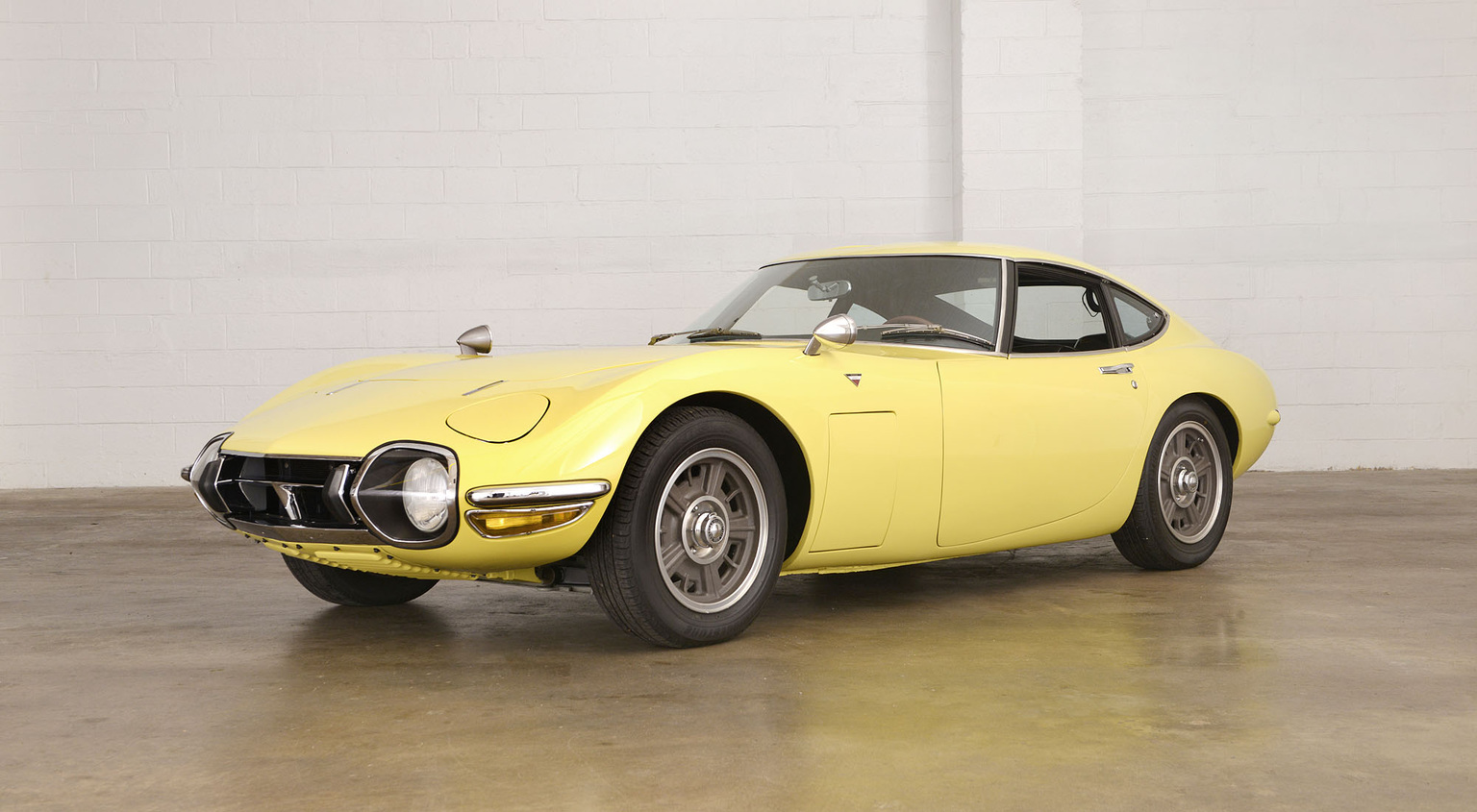 1967 Toyota 2000 GT Gallery