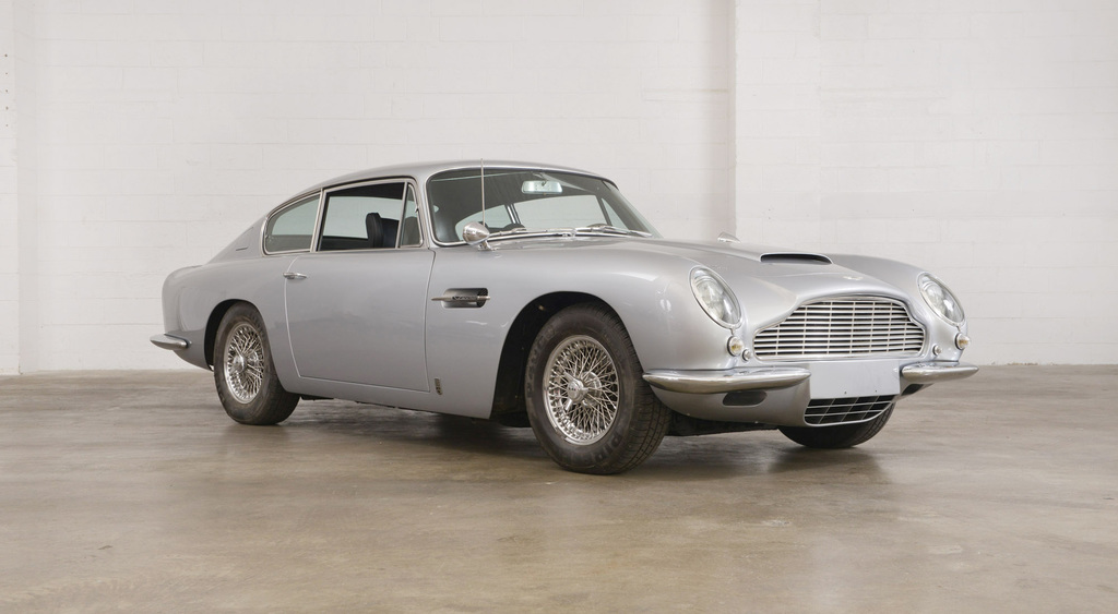 1960 Aston Martin DB6 Vantage Gallery