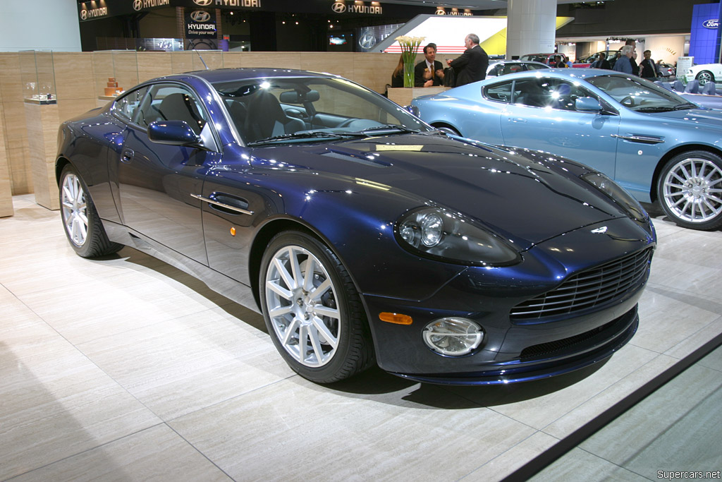 2004 Aston Martin Vanquish S V12 Gallery