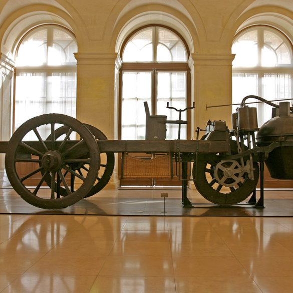 1769 Cugnot Steam Tractor