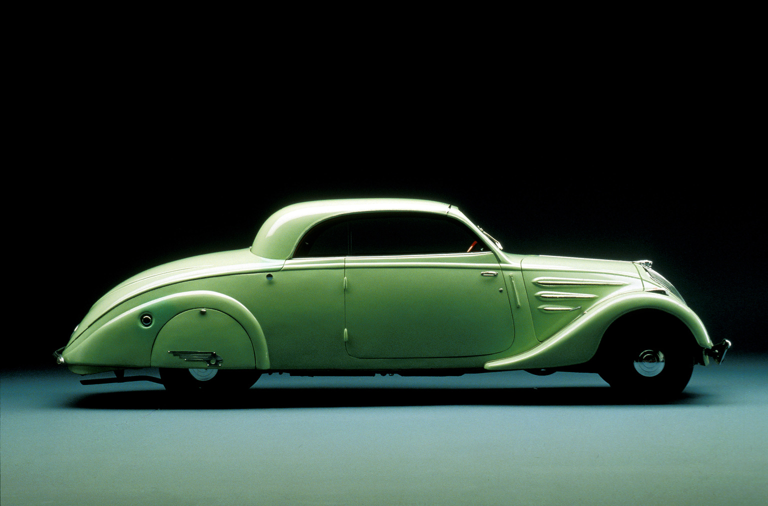 1936 Peugeot 402 Éclipse