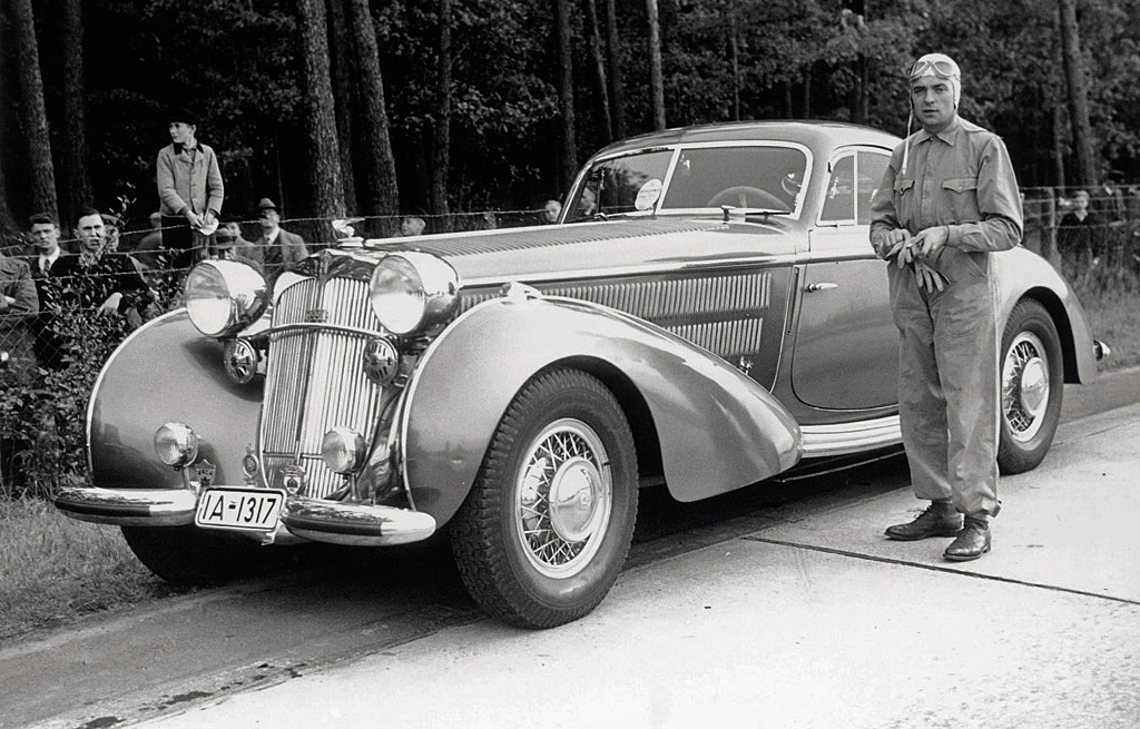 1939 Horch 853 Stromlinien Coupé