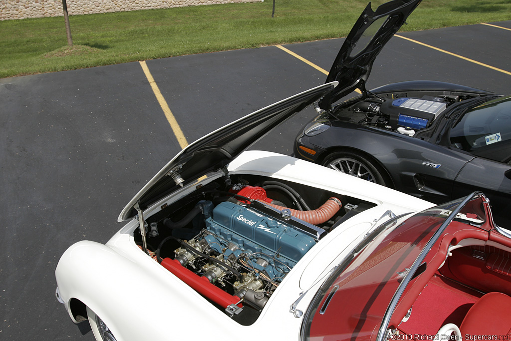 [Bild: 1953_McCulloch_SuperchargedCorvette13.jpg]