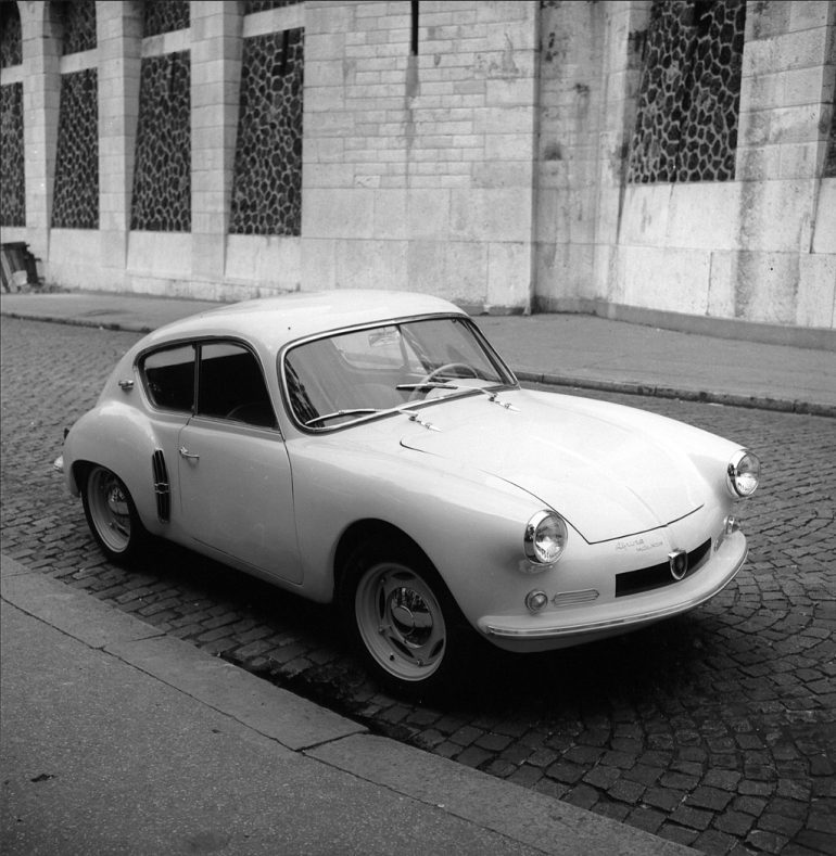 ALPINE A 106 type MILLE MILES ROUGE DES ANNEES 50 - CIJ EUROPARC 1/43