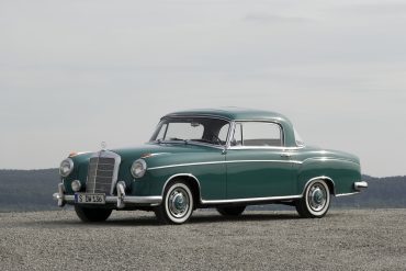 1959→1960 Mercedes-Benz 220 SE Coupé