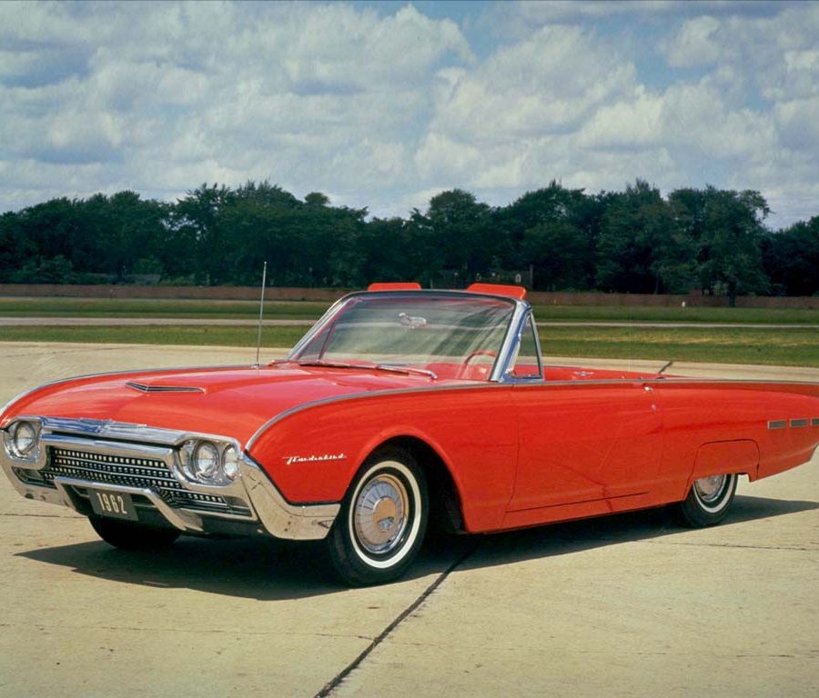 1962 Ford Thunderbird