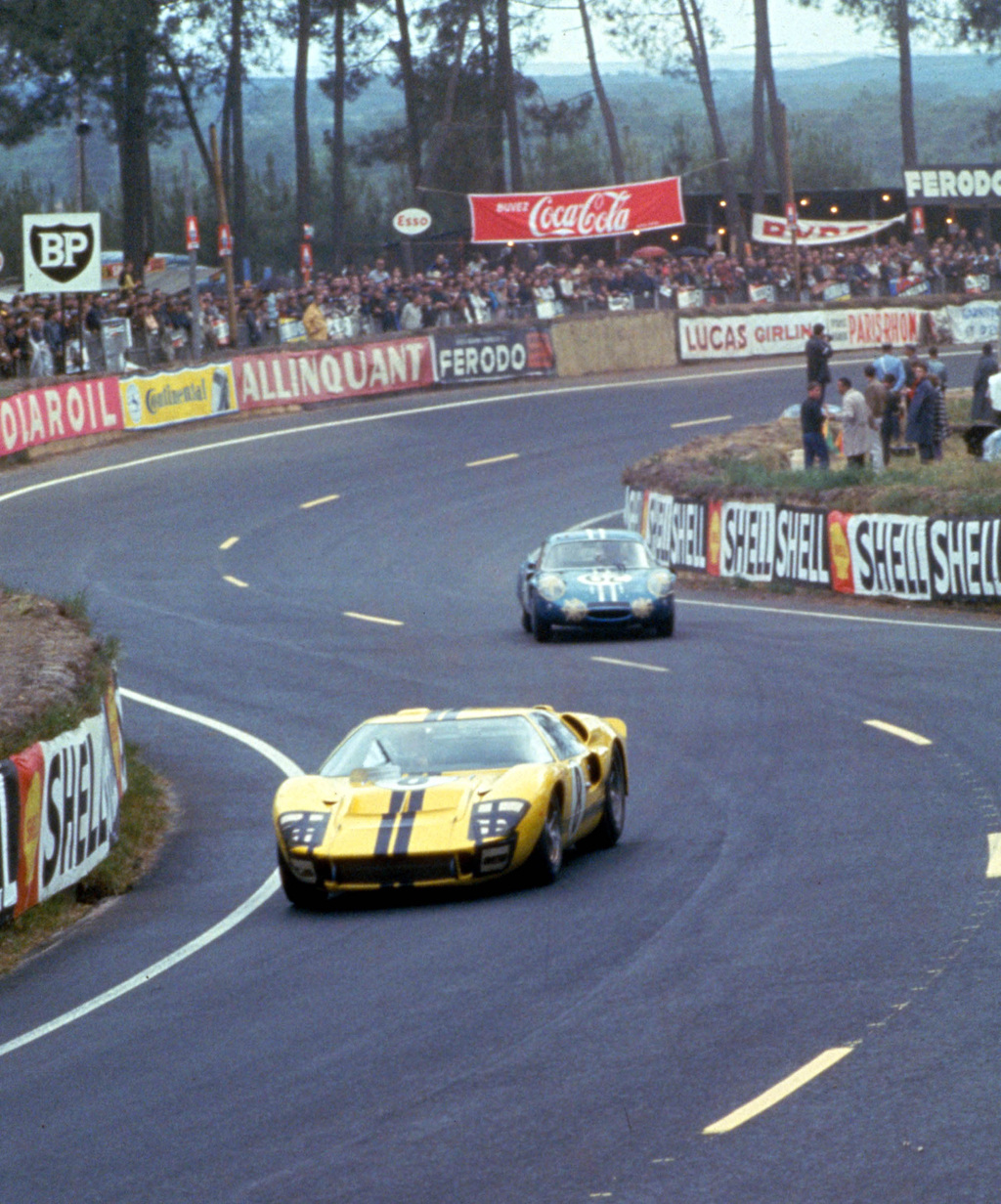 24 Hours of LeMans, LeMans, France, 1966. Sir John Whitmore/Frank Gardner Racing Ltd. Ford Mark II in the esses. CD#0554-3252-2890-15. Ford GT40 Supercars 1960s