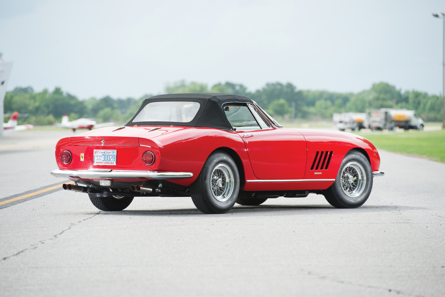 1967 Ferrari 275 GTS/4 ‘NART Spyder’