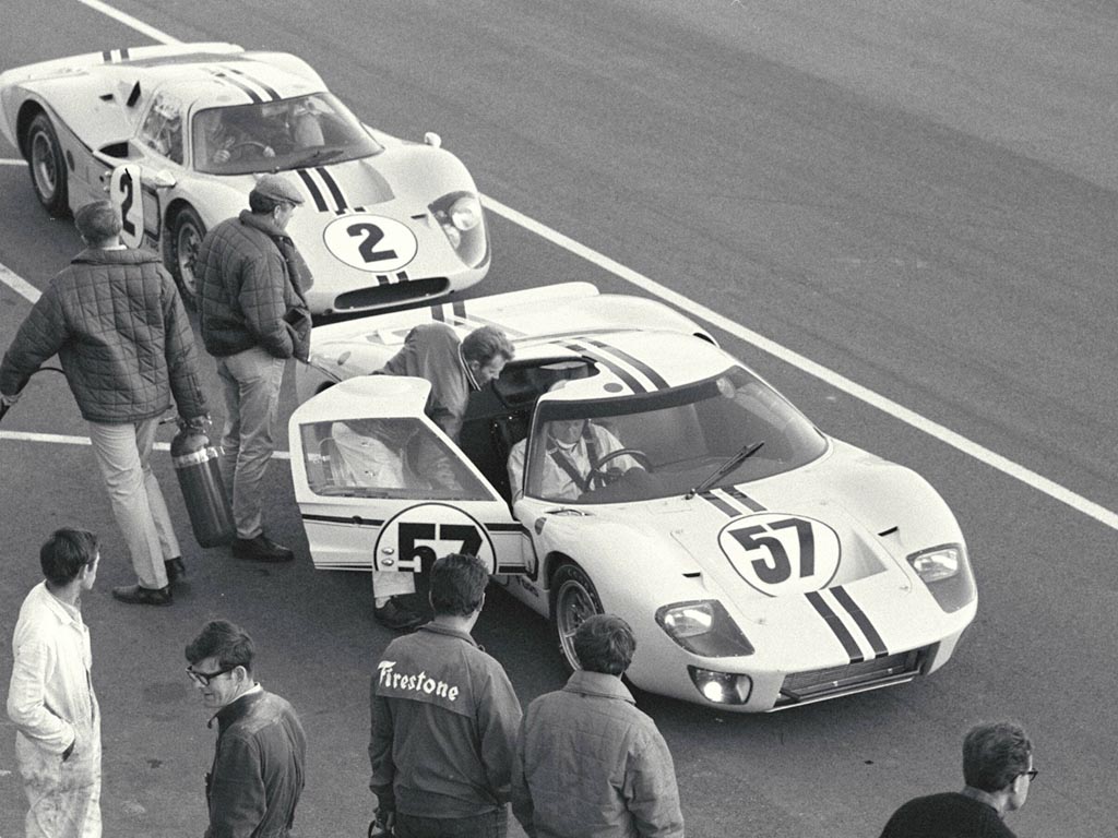 1967 Ford GT40 Mark IV