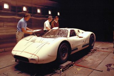 1967 Ford GT40 Mark IV