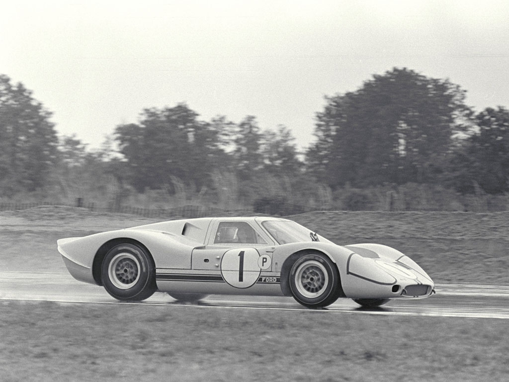 1967 Ford GT40 Mark IV